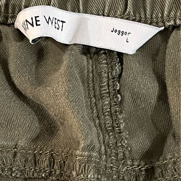 Nine West size L jogger, Lyocell fabric, drawstring/elastic waist & POCKETS-EUC - Picture 6 of 12